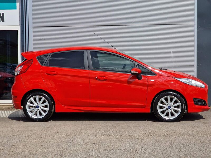FORD FIESTA