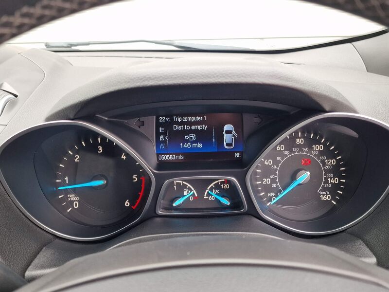 FORD KUGA