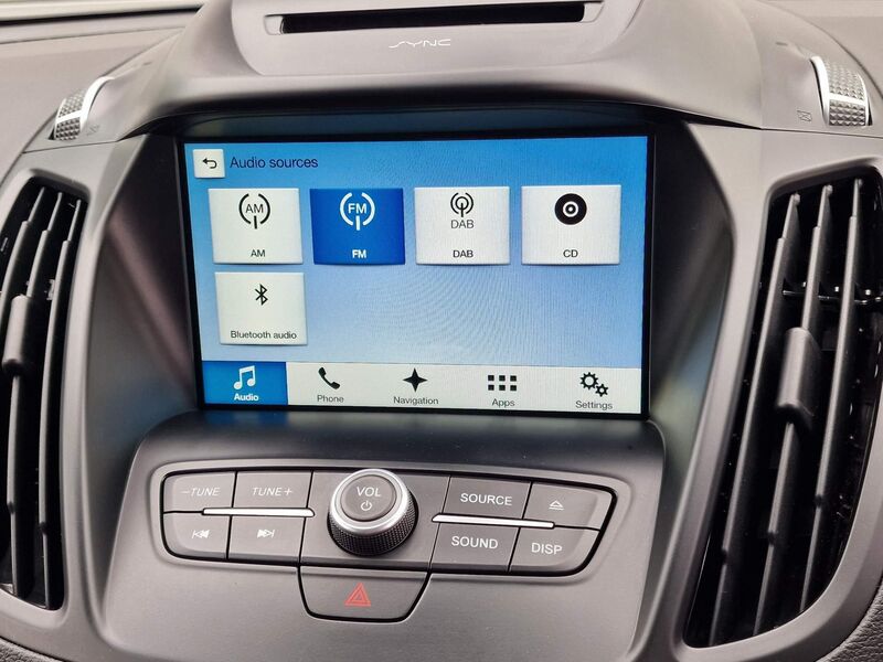 FORD KUGA