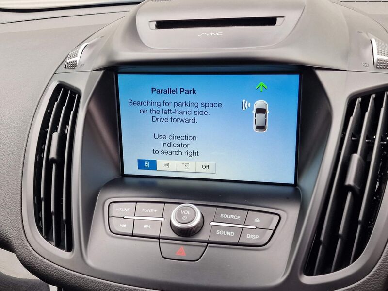 FORD KUGA