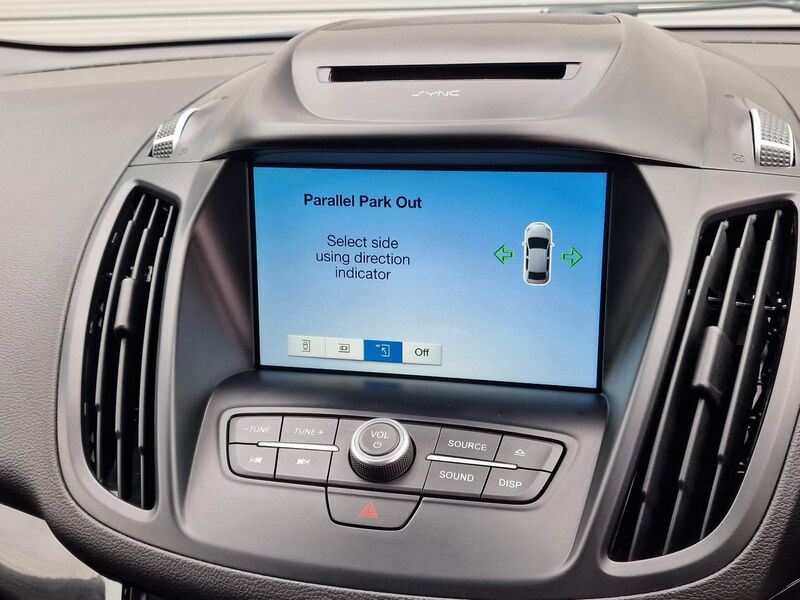 FORD KUGA