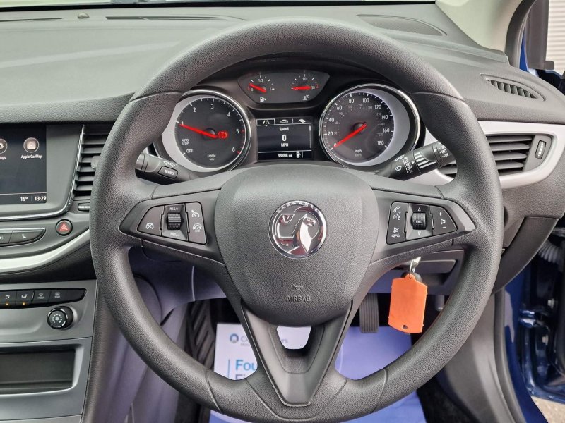 VAUXHALL ASTRA