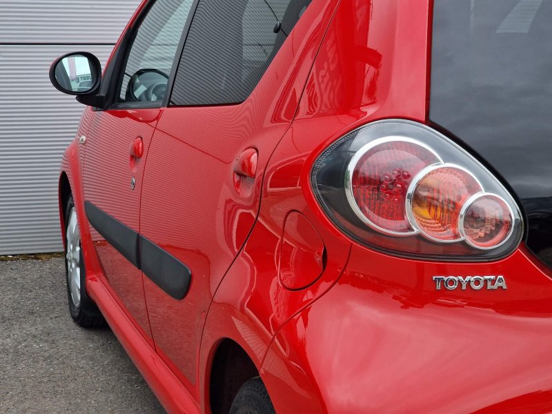 TOYOTA AYGO