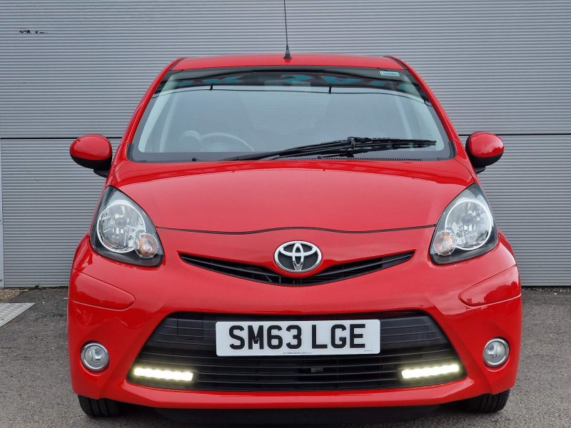 TOYOTA AYGO