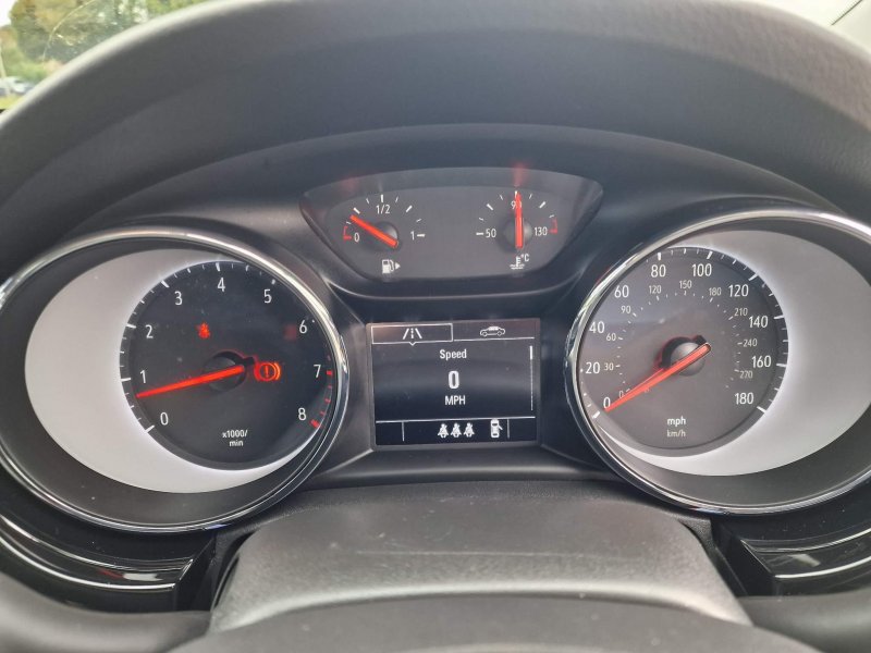 VAUXHALL ASTRA