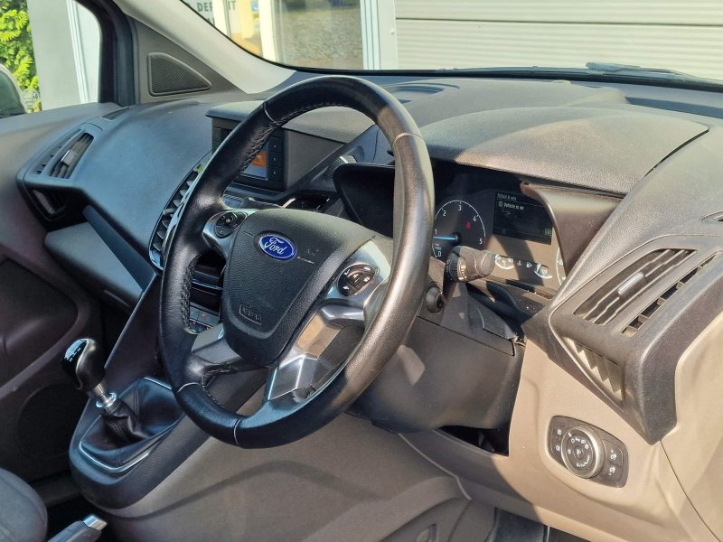 FORD TRANSIT CONNECT