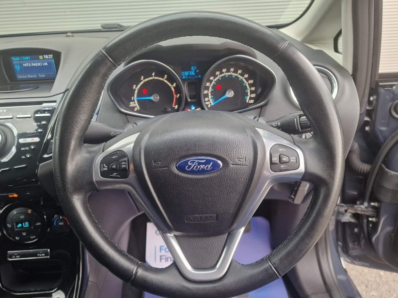 FORD FIESTA