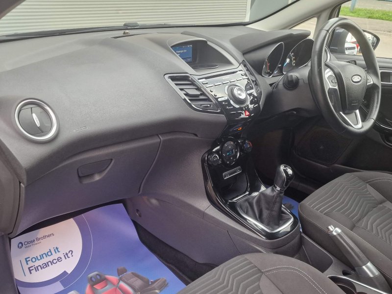 FORD FIESTA