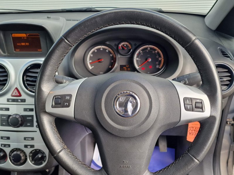 VAUXHALL CORSA