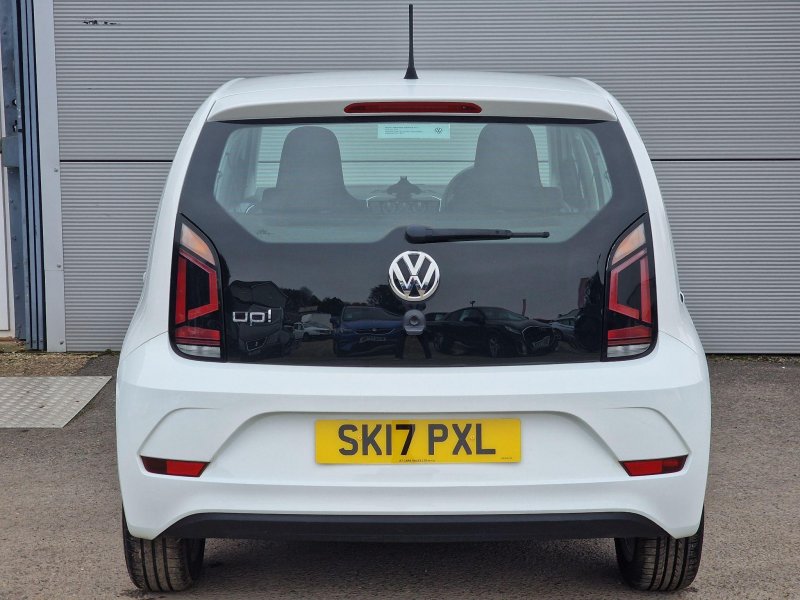 VOLKSWAGEN UP