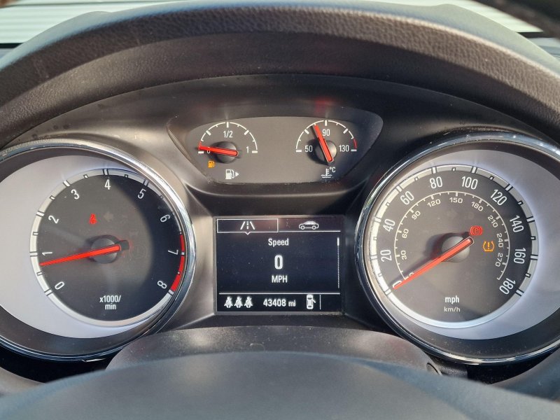VAUXHALL ASTRA