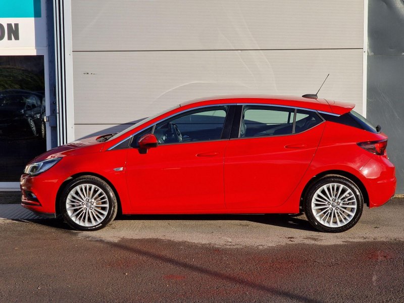VAUXHALL ASTRA