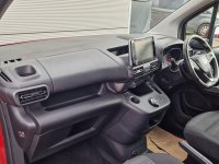 VAUXHALL COMBO