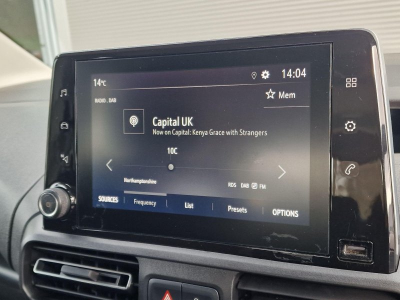 VAUXHALL COMBO