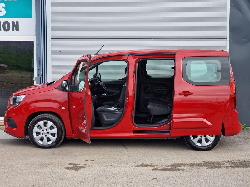 VAUXHALL COMBO