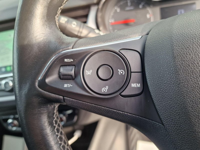 VAUXHALL CROSSLAND X