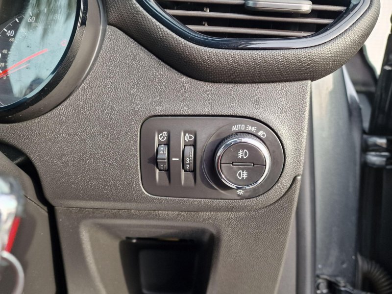 VAUXHALL CROSSLAND X