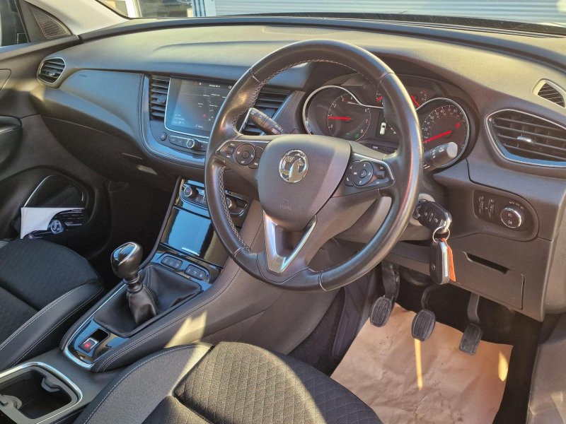 VAUXHALL GRANDLAND X