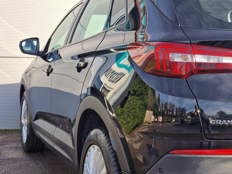 VAUXHALL GRANDLAND X