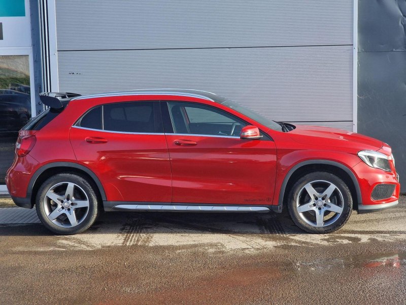 MERCEDES-BENZ GLA CLASS