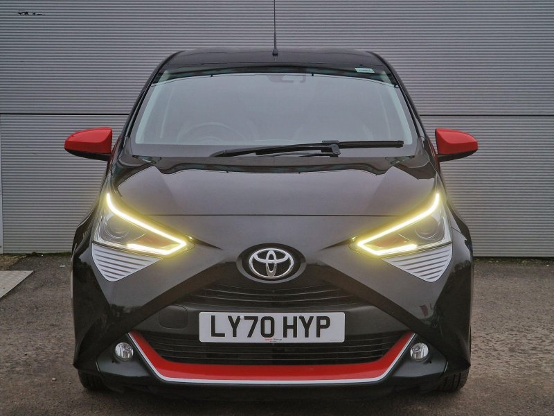 TOYOTA AYGO