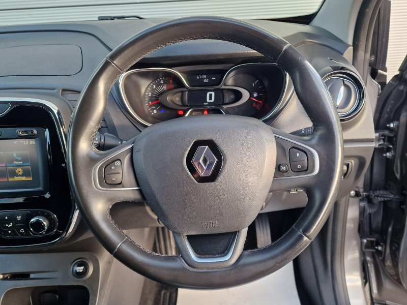 RENAULT CAPTUR