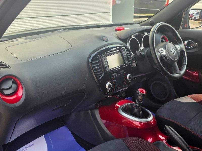 NISSAN JUKE