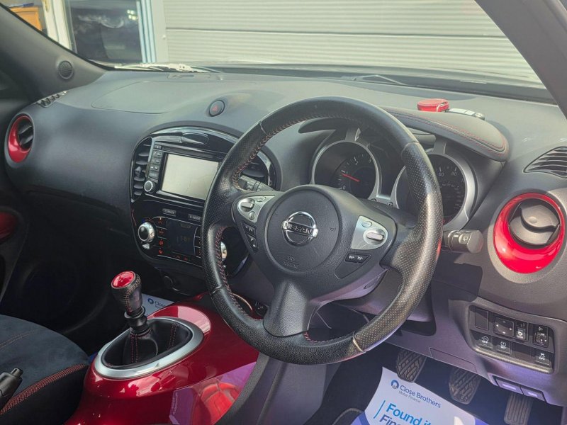 NISSAN JUKE