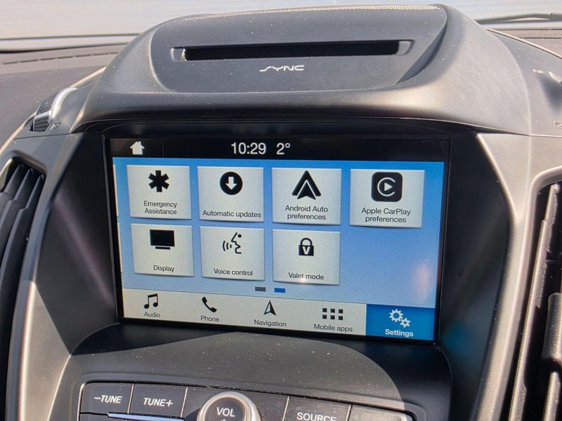 FORD KUGA