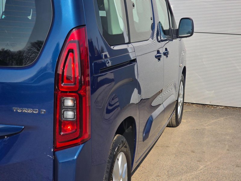 VAUXHALL COMBO LIFE