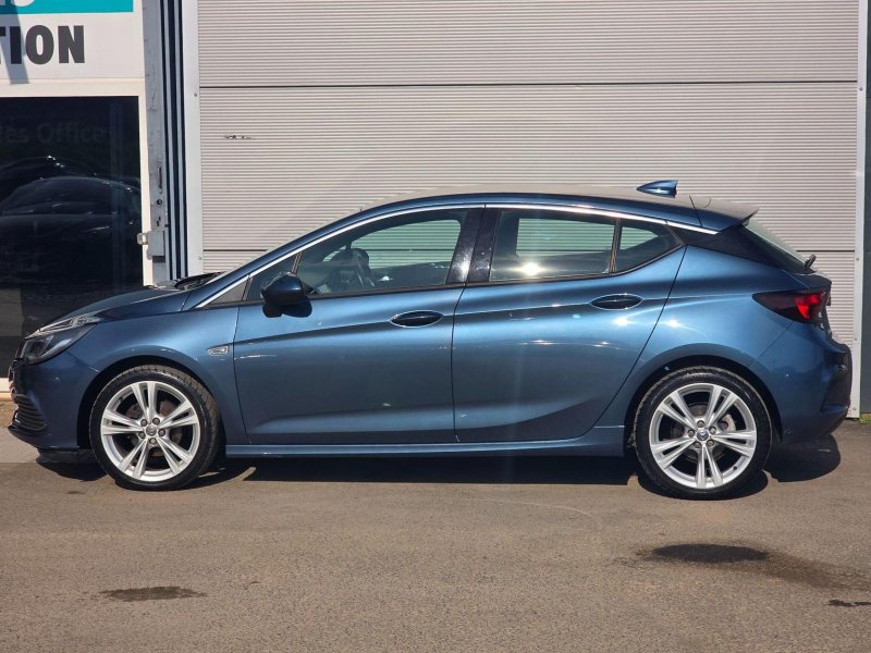 VAUXHALL ASTRA