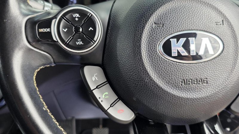 KIA SOUL